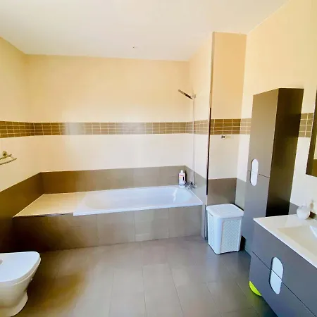 Luxury Investingspain With Sea Views, Pool And Jacuzzi * 滨海略雷特